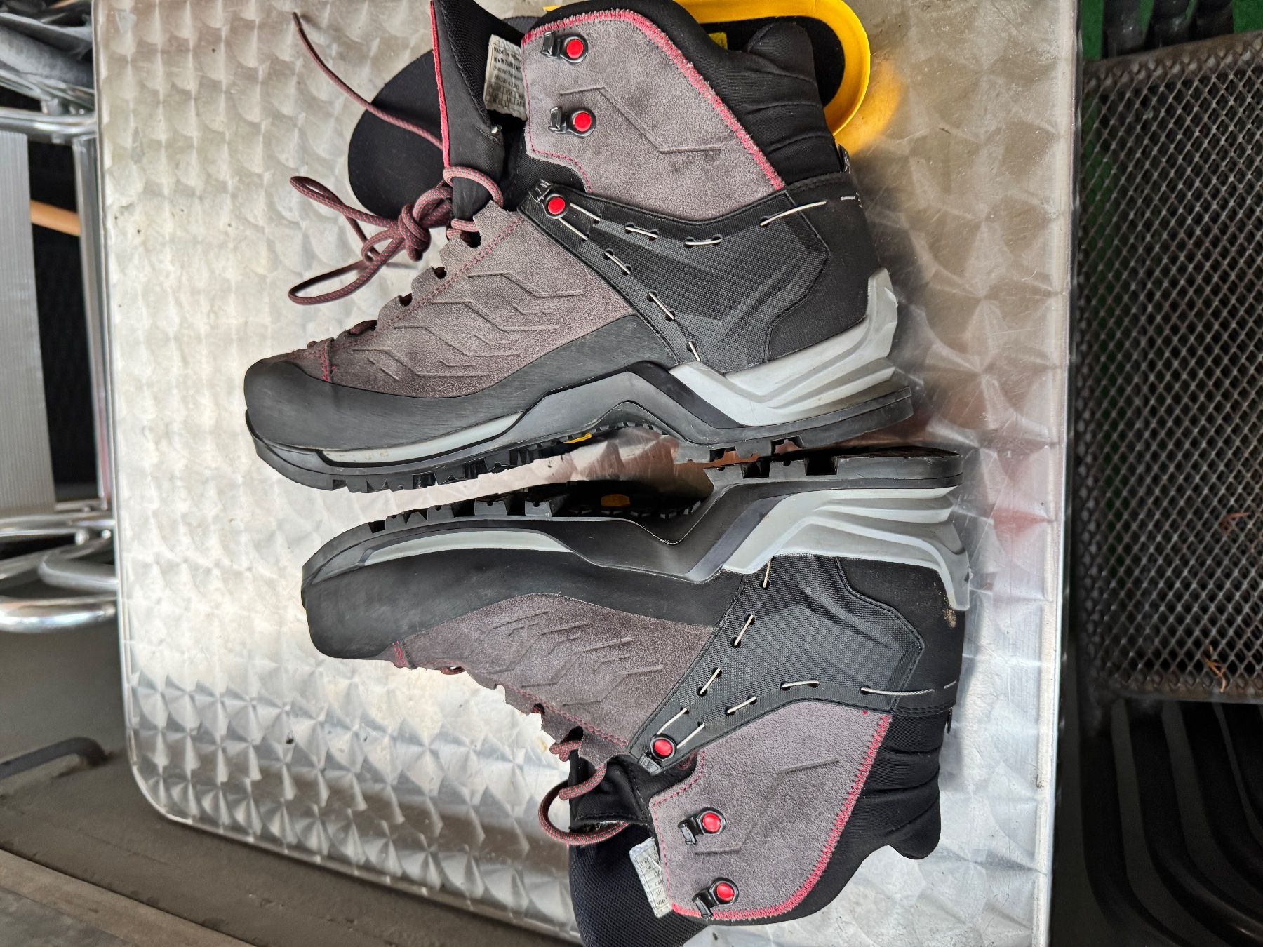 Chaussures hommes: Wanderschuhe Salevs – D'occasion à Zürich par Cibin 2