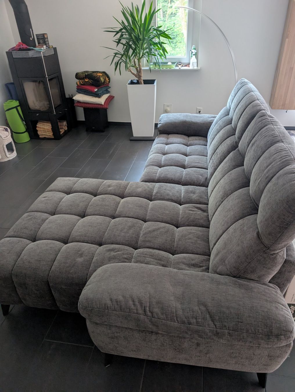 Sofas: Couch / Sofa Grau 260x155cm – D'occasion à Pfäffikon SZ par Mtd83 2