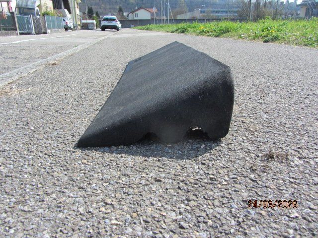 Rampe & Cunei: Auffahrhilfe für Trottoir oder ähnliches – Usato da schönenwerd venduto da kusi027 2