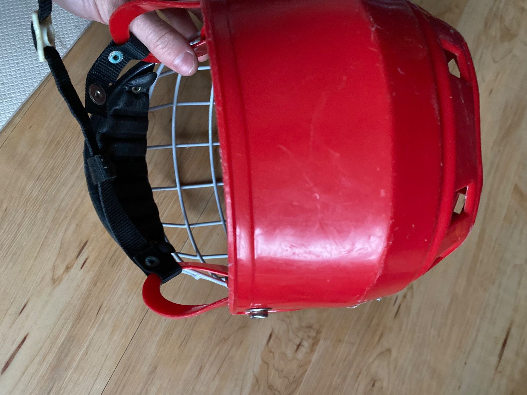 Caschi: Jofa eishockeyhelm junior 51-240 jr mit gitter – Usato da Appenzell venduto da classiccyclingkits 3