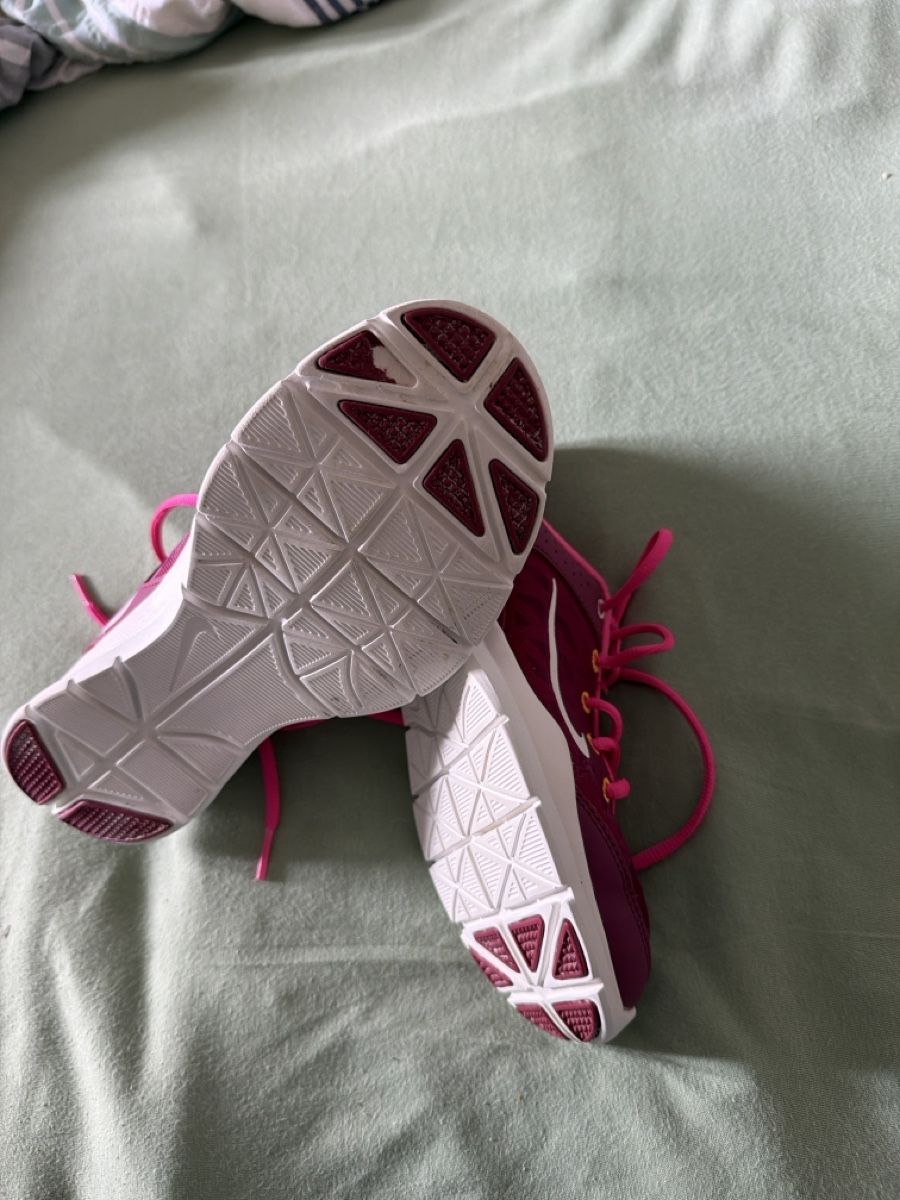 Nike Scarpe da donna: Nike training  – Usato da Sementina venduto da bru_vpp5 6