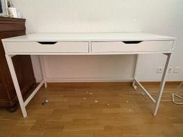 Ikea-Pult ALEX