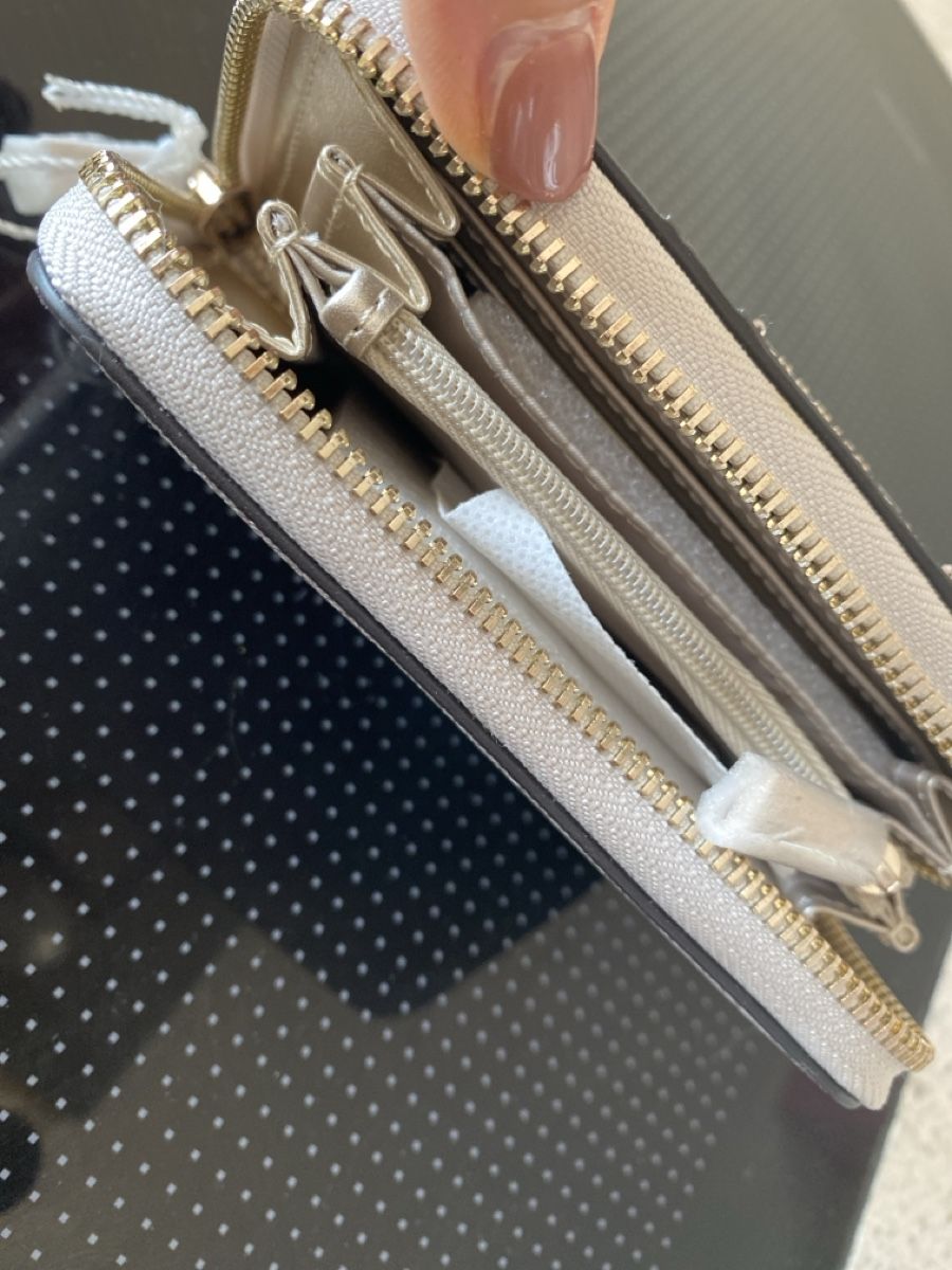 Guess Portemonnaies: GUESS Geldbörse – Neuf avec emballage d'origine à Wolfwil par ISAsShop 2