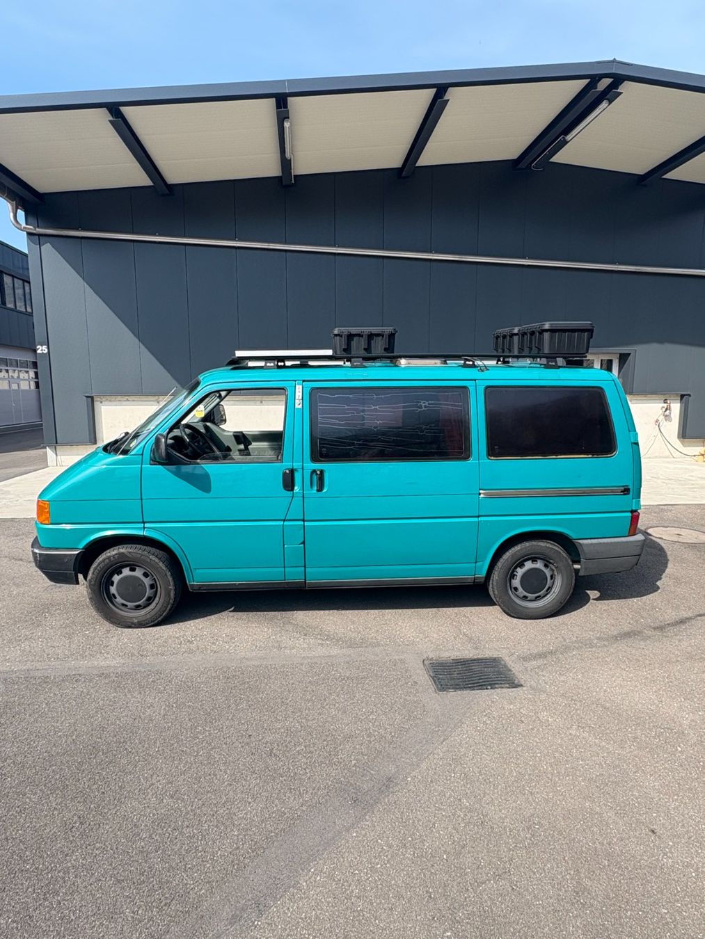 VW Veicoli da campeggio: VW T4 Campingausbau – Usato da Schattdorf venduto da Sven.P. 4