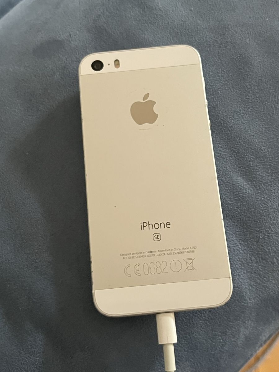 Apple Portables: Apple iPhone SE 1st Generation Weiß  – D'occasion à Sonceboz-Sombeval par mis_x6t2 5