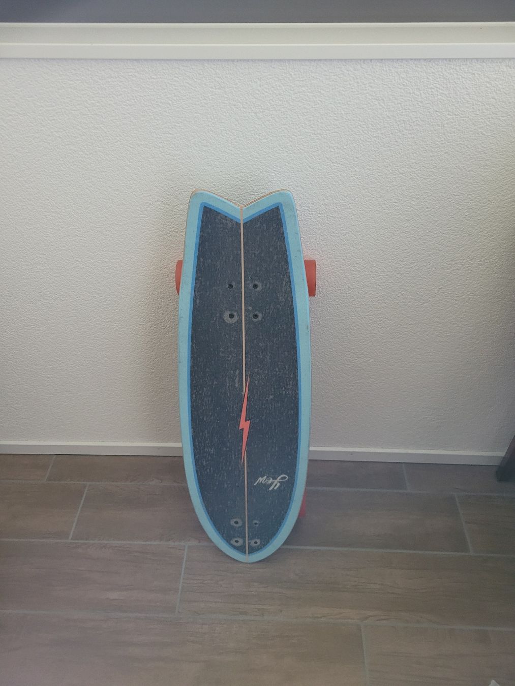 Skateboards: Surfskateboard YOW Pipeline – Gebraucht aus Effretikon von dovogel