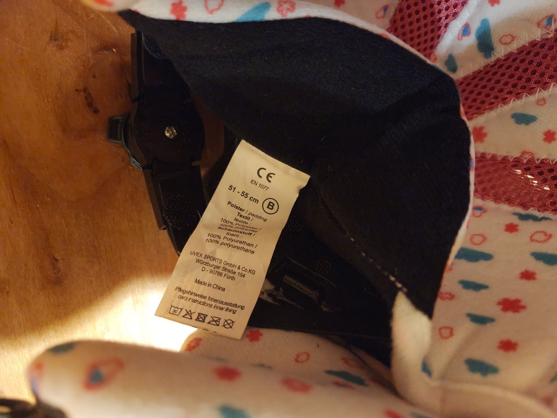 Uvex Caschi: Ski Helm mit Brille für Mädchen gr. S – Usato da Sirnach venduto da paisa01 1