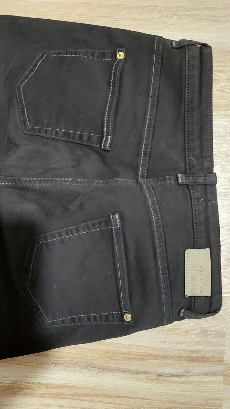 Jeans: Schwarze MAC Jeans Gr. 34 – Usato da Gwatt (Thun) venduto da Letzte-Chance-II 7