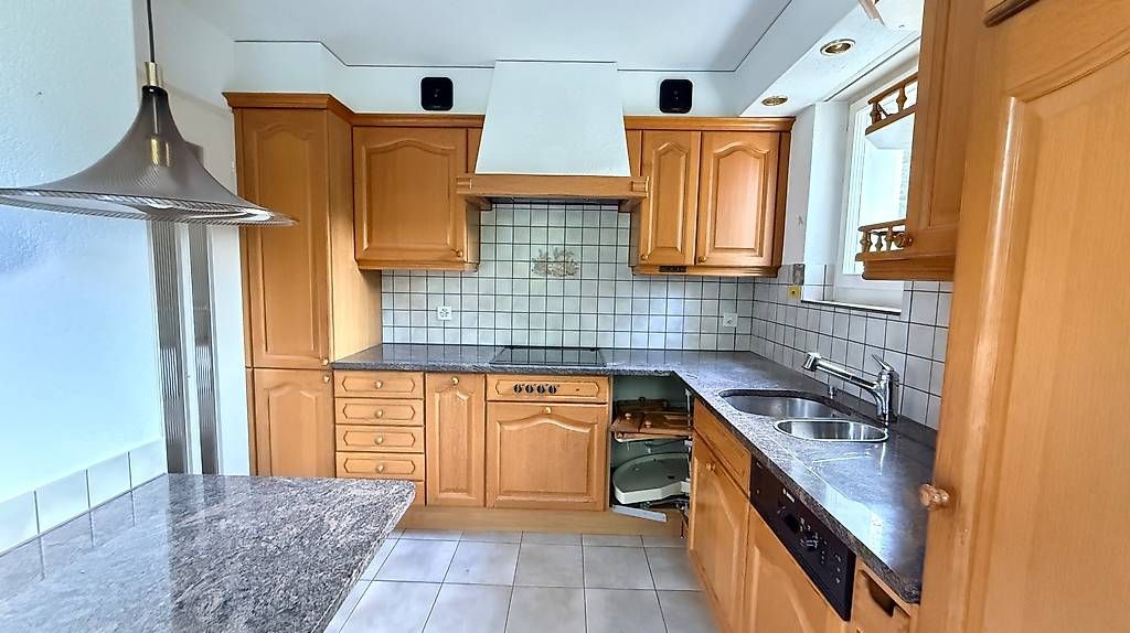 Cucine complete: Gratis Einbauküche – Usato da Rothrist venduto da Jonathan1995 2