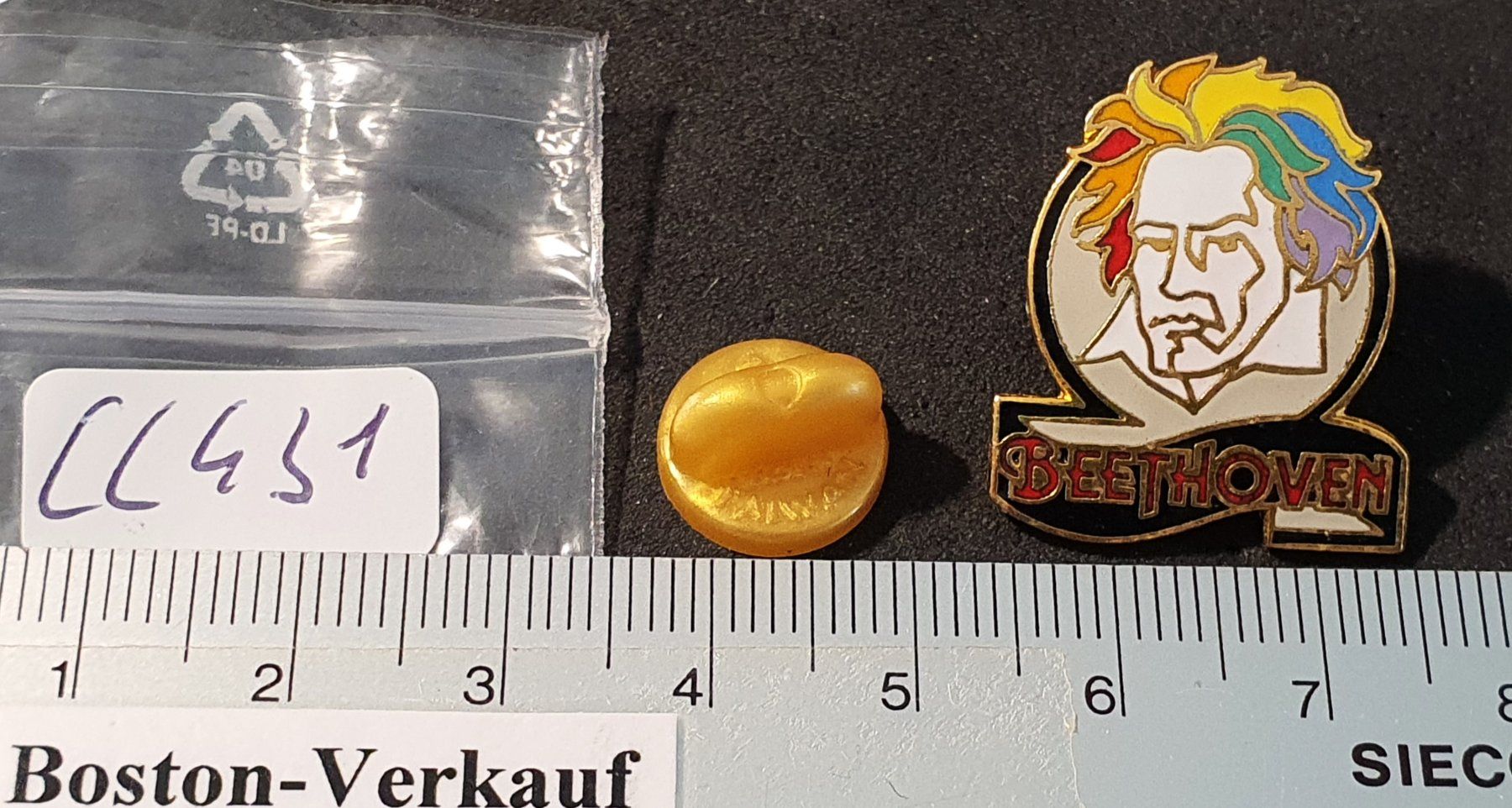 Plaketten & Abzeichen: CC431 - Pin Musik - Ludwig van Beethoven – Gebraucht aus Reinach BL von Boston-Verkauf 1