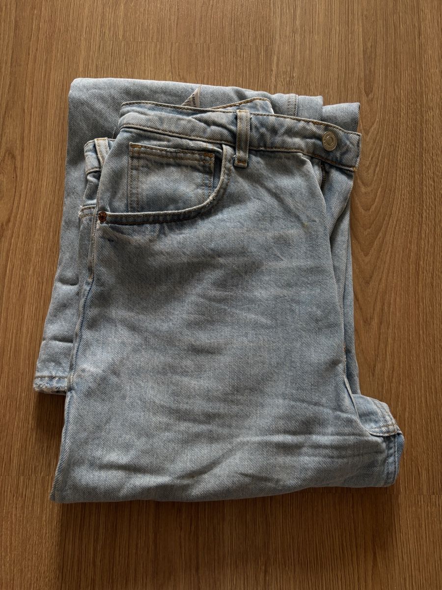 Jeans: Baggy Jeans Pull&Bear – Nuovo (secondo la descrizione) da Solothurn venduto da amelie.br
