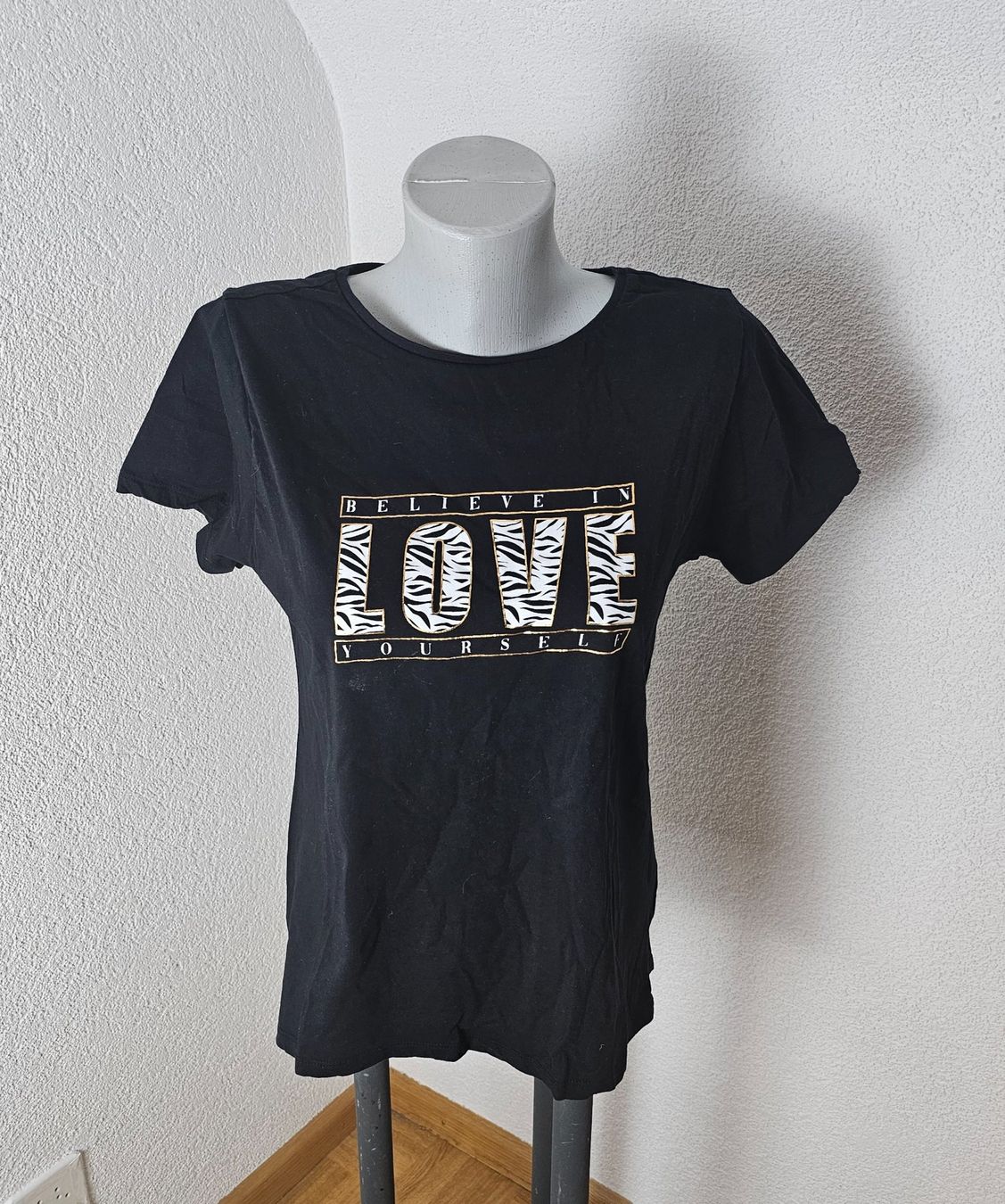 T-shirt: Love T-Shirt Gr. L – Nuovo (secondo la descrizione) da Füllinsdorf venduto da Sunnebliemli7