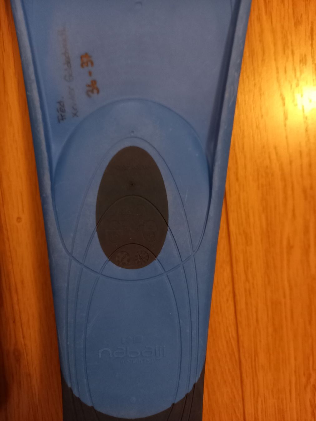 Decathlon Pinne, Maschere & Boccagli: Flossen NabaJi, Gr. 36-37 – Usato da Muttenz venduto da Chipsy2009 1