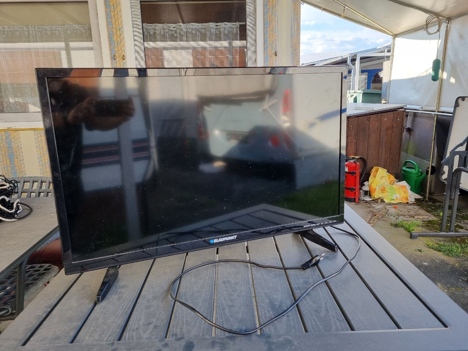 Fernseher: Fernseher Blaupunkt – Gebraucht aus Oeschgen von Toffiffee