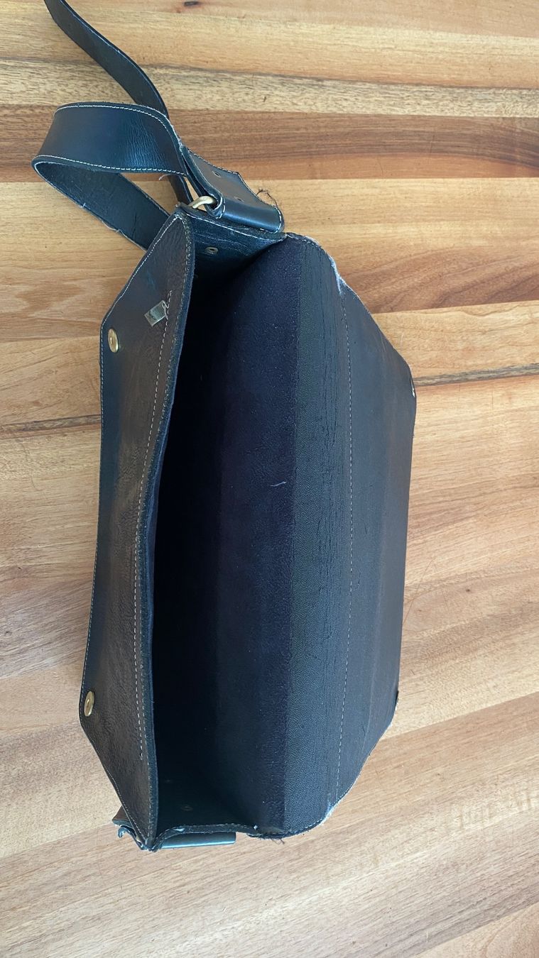 Borse: Tasche Leder schwarz – Nuovo (secondo la descrizione) da Thun venduto da and_275y 3