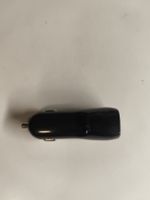 🚗 Chargeur voiture USB – double port