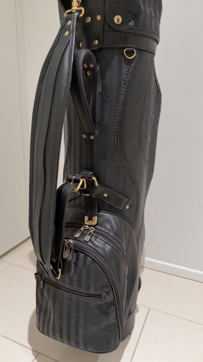Maison Mollerus Taschen: Maison Mollerus Golfbag – Gebraucht aus Forch von Barbynacho 1