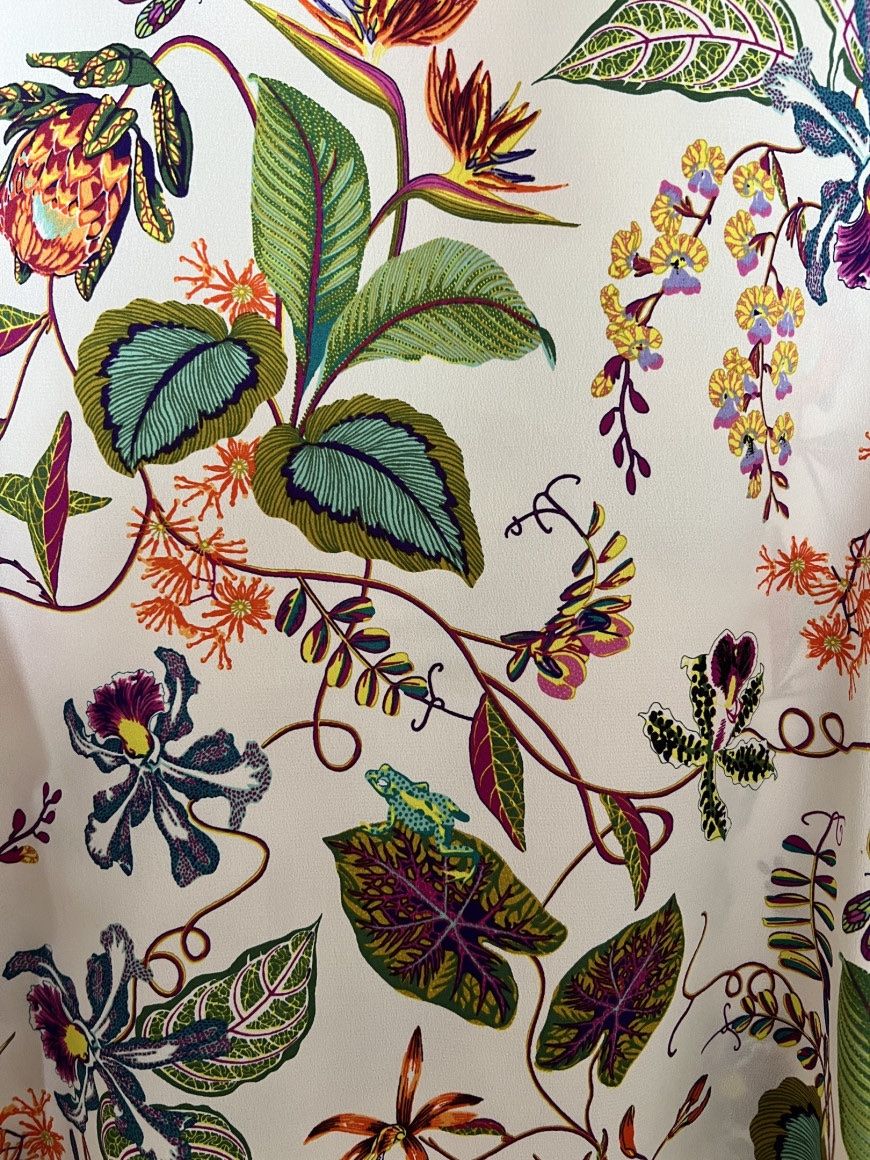 H&M Top: Top H&M Flowers EUR 36 – Nuovo (secondo la descrizione) da Horgen venduto da linuxrp 5