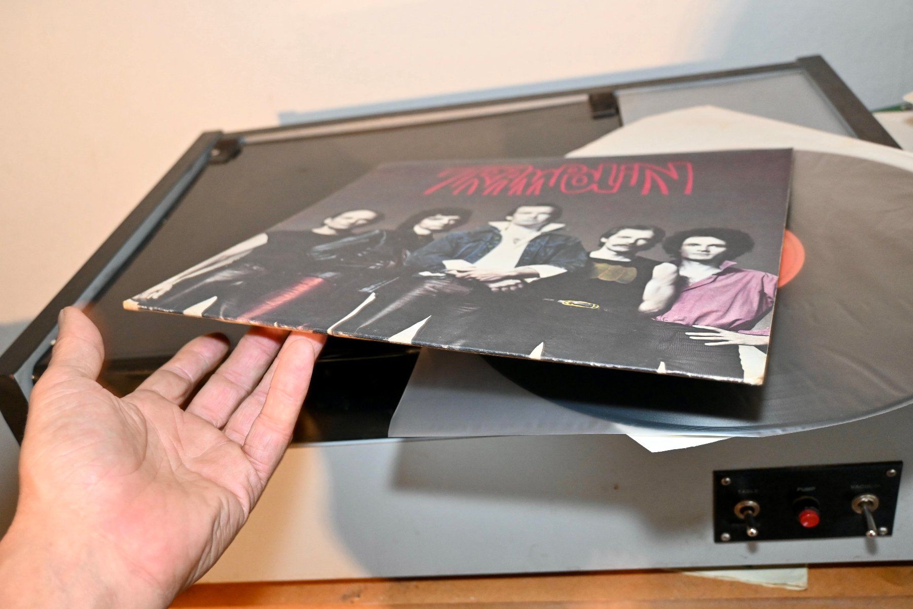 Dischi in vinile: CH HARDROCK glam LP 1981Trampolin VG+/VG+(+) – Usato da Pfaffhausen venduto da mono_rec 8