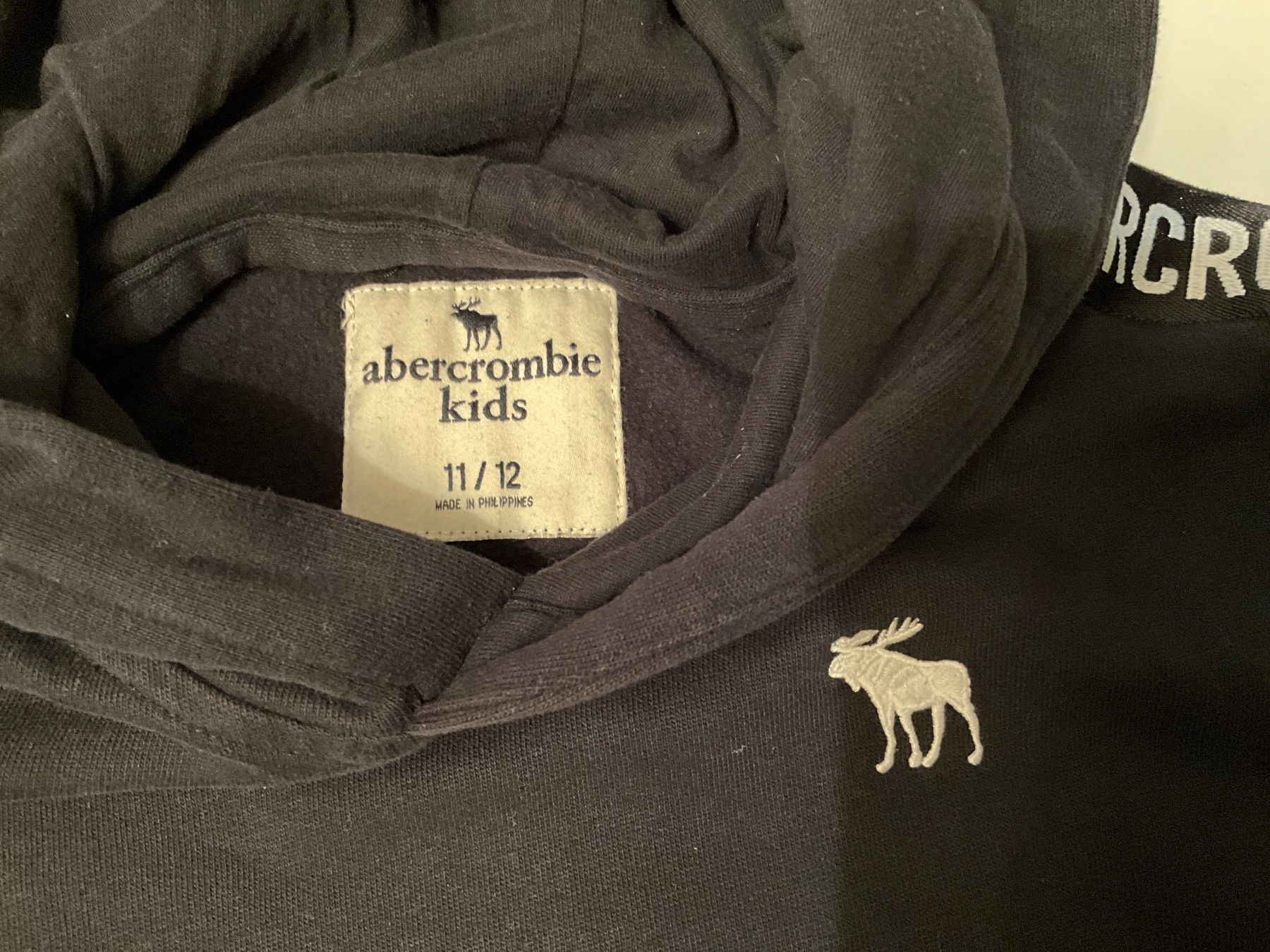 Abercrombie Maglioni & Felpe: Pullover, ABERCROMBIE, Knaben, Gr. 11/12, sehr COOL! – Usato da Stäfa venduto da Rbeerli0 1