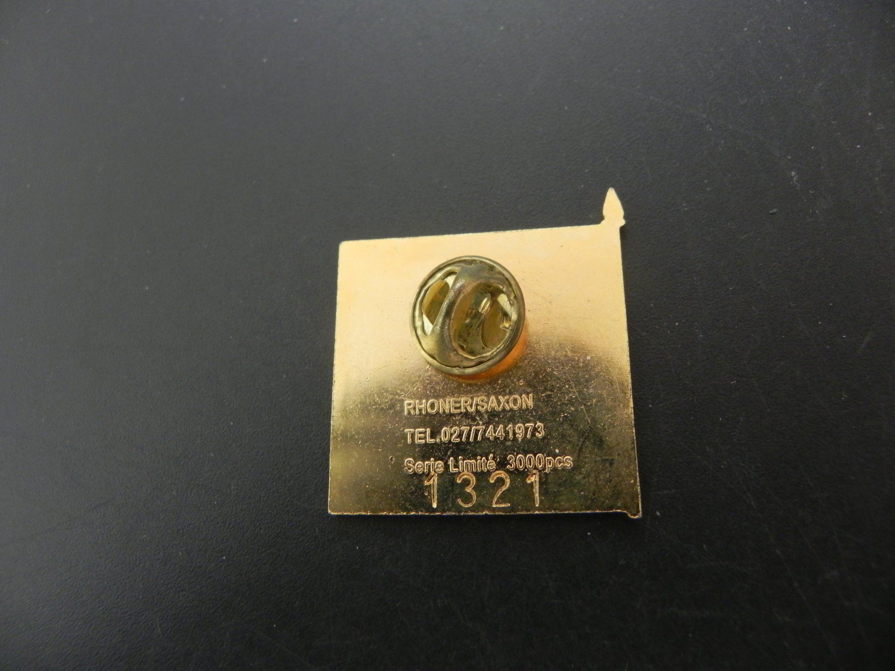 Spille & Fermagli: Altes Abzeichen Wallis Valais F.M.V.C 1947 - 1997 – Usato da Biel/Bienne venduto da Gogolozi 1