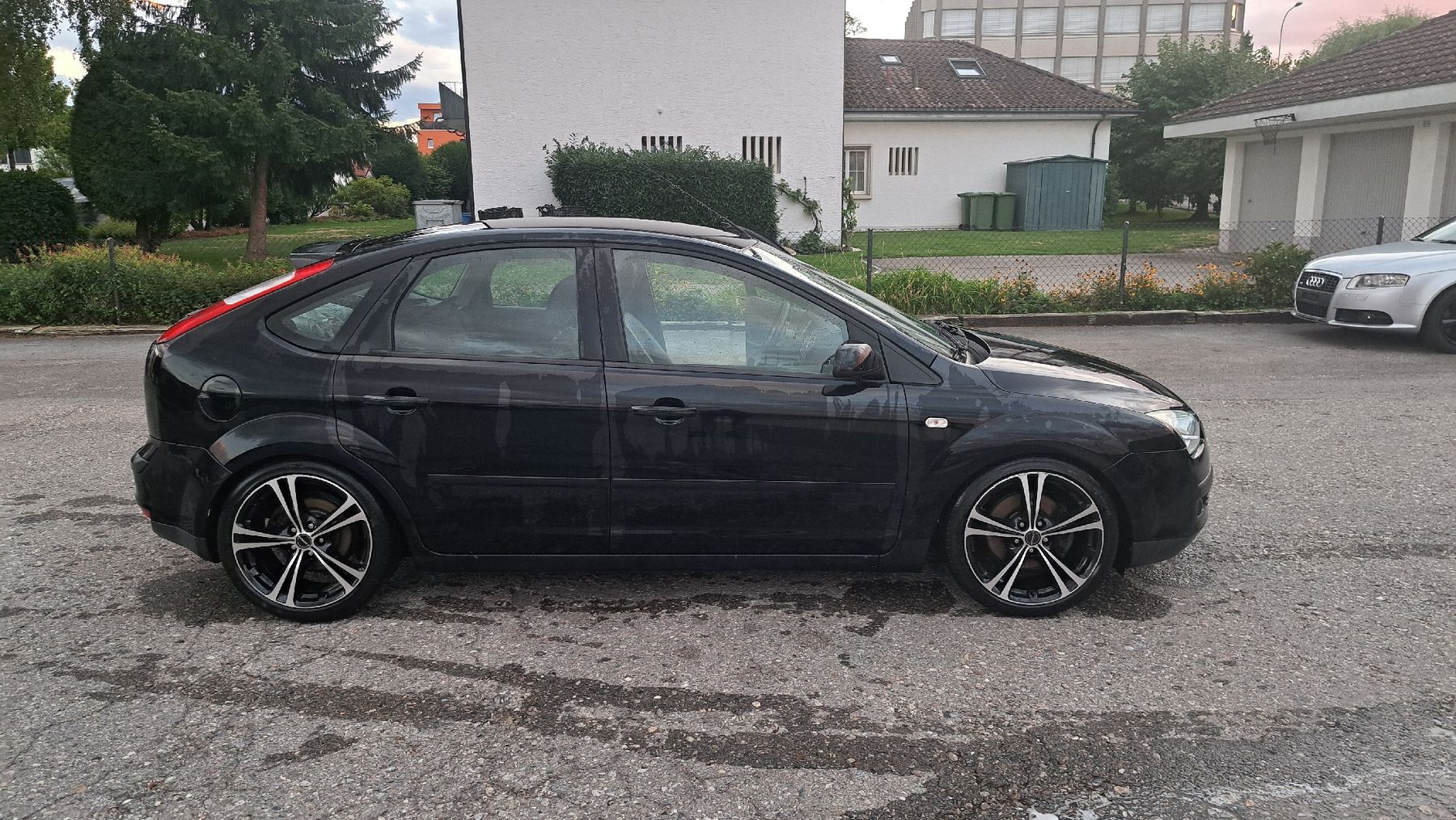 Ford Automobili: Ford Focus 2.0i – Usato da Oberriet SG venduto da joe_rfb5 3