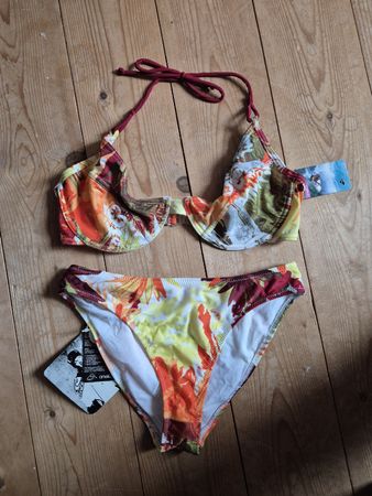 Bikini O'Neill bunt Grösse 36 D Cup neu