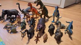 22 Dinosaurier & Elefanten Figuren Sammlung u.a. Schleich