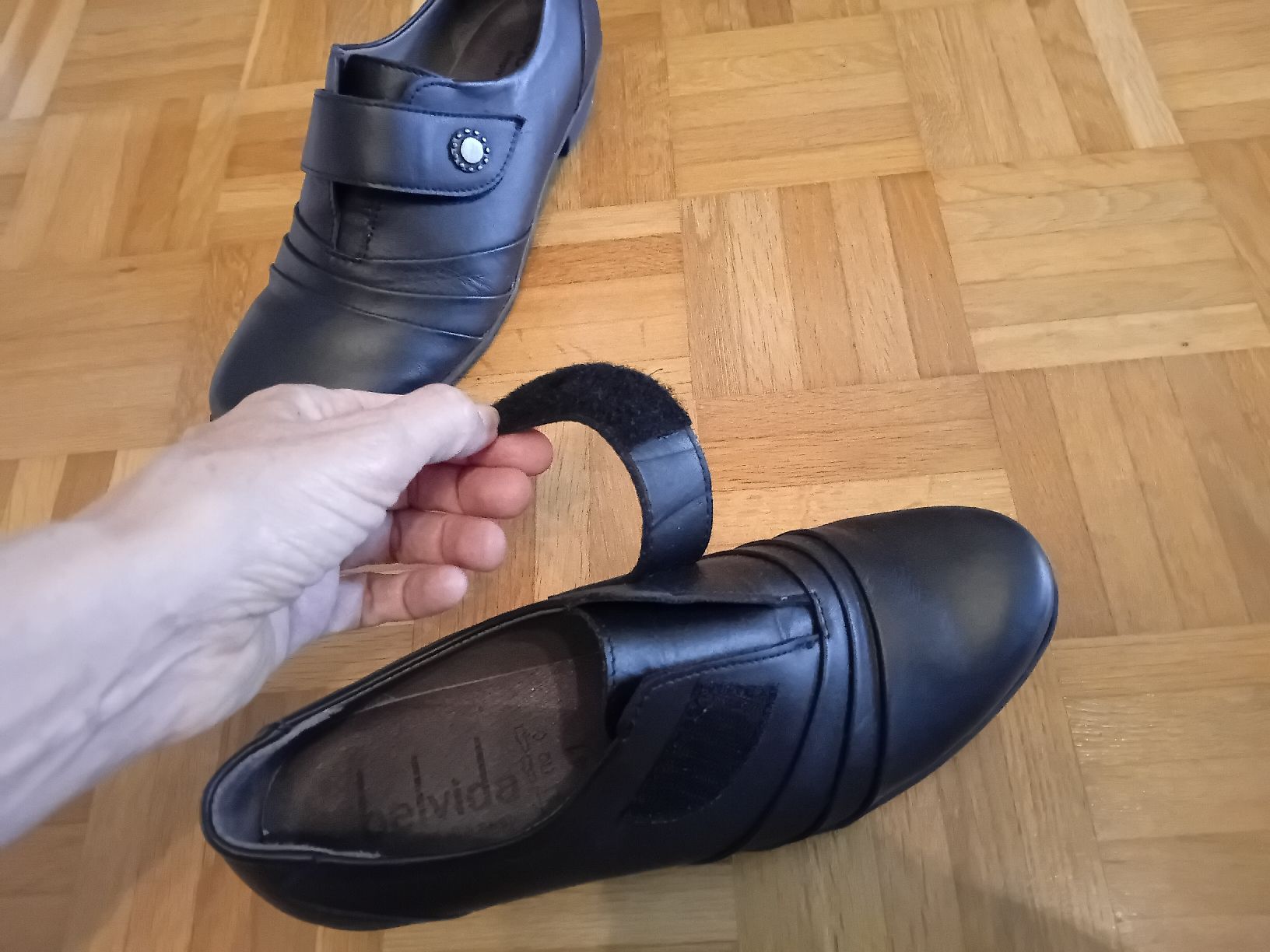 Scarpe da donna: Damen Schuhe Schwarz Gr. 41 – Usato da Zürich venduto da Gillheri 3