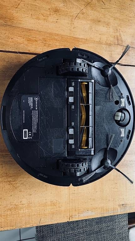 Ecovacs Aspirapolveri & Accessori: Ecovacs Deebot Ozmo T8 Saug und Wischroboter weiss – Usato da Port venduto da Cedrosch 4