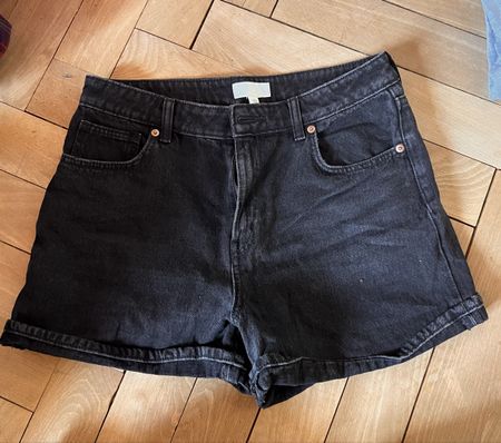 H&M Jeans Shorts Damen Gr. 40 – schwarz