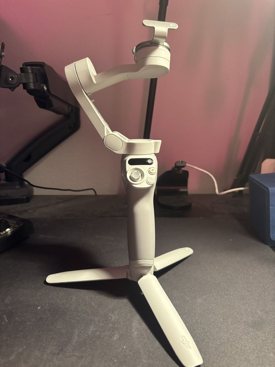 DJI Videocamere: DJI Osmo Mobile SE – Nuovo (secondo la descrizione) da Lausanne venduto da Kidox 1