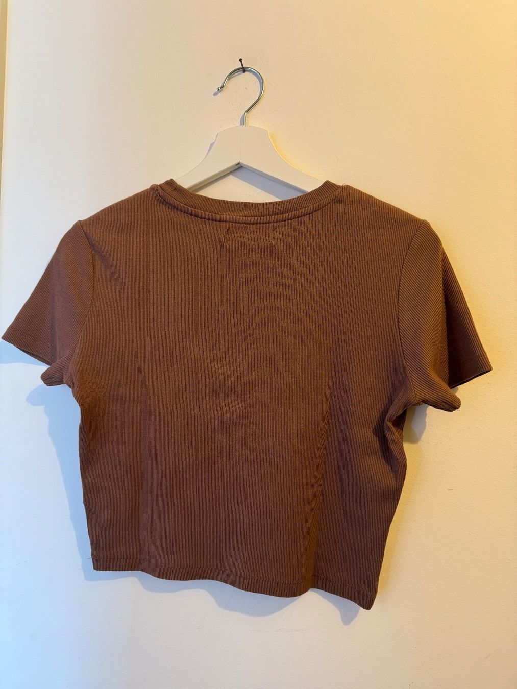 T-shirt: Shirt House – Usato da Arbon venduto da flowerandfound 1