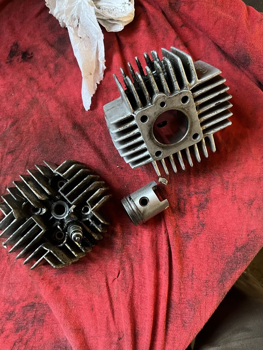 Parti ricambio per ciclomotori: Puch maxi x30 Zylinder – Usato da Steckborn venduto da Fendtfavorit 1