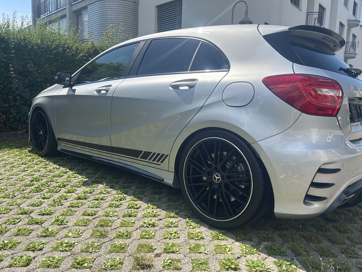 Mercedes-Benz Automobili: Mercedes A45 AMG 4Matic Speedshift 7G-DCT – Usato da Seewen SZ venduto da A45-AMG 2