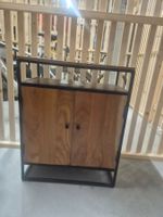 Kommode Holz Metall braun schwarz guter Zustand