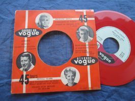 Johnny Hallyday : Itsy bitsy petit bikini (disque rouge)