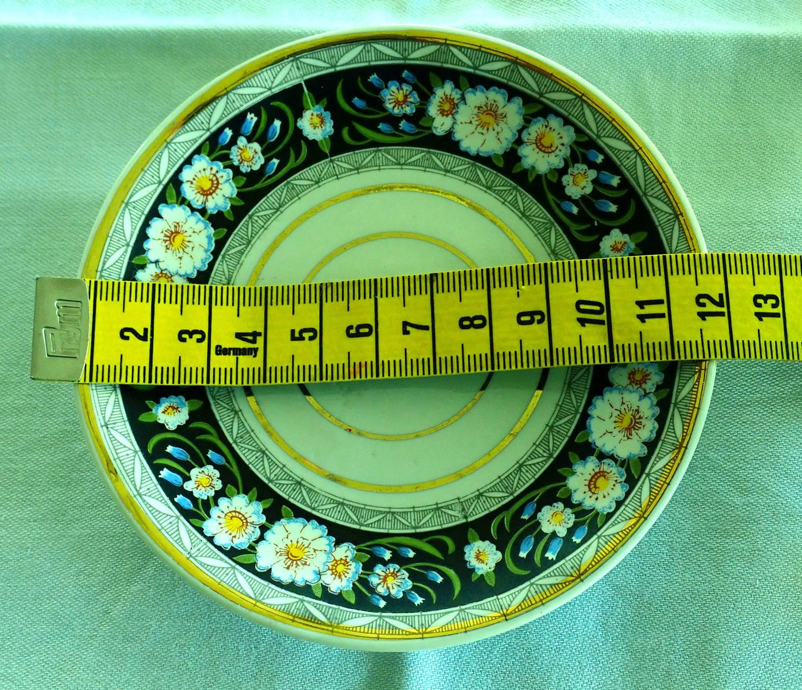 Set di piatti: Espressotassen mit Untertassen – Usato da Gunzgen venduto da 4you_only 2