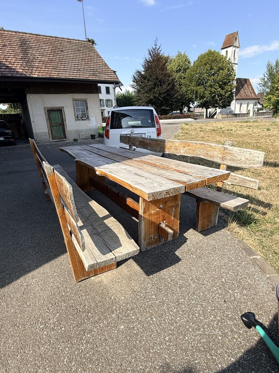 Tische: Holzbank -Tisch Garnitur – Gebraucht aus Schafisheim von Flawiia 2