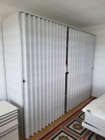 Faltvorhang Schrank THUT Design – Neupreis CHF 12’215.–