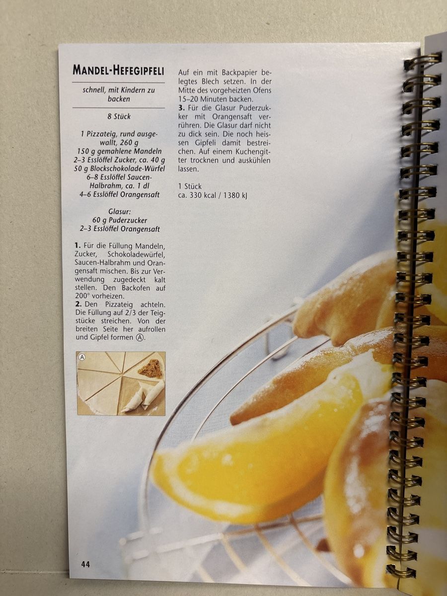 Libri: Saison-Küche: "Backen mit Fertigteig" – Nuovo (secondo la descrizione) da Vordemwald venduto da Youko 1
