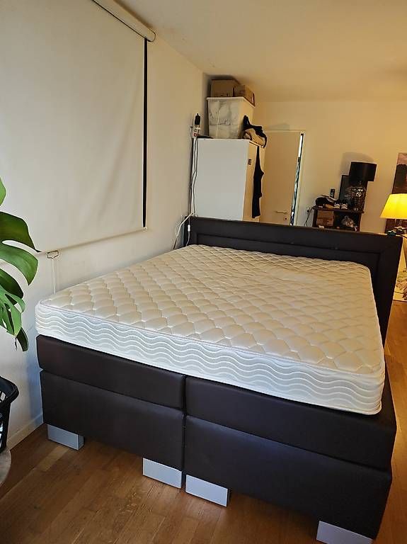 Letti: Gratis Gegen Abholung von anderen Möbel – Usato da Zürich venduto da vel_smg9