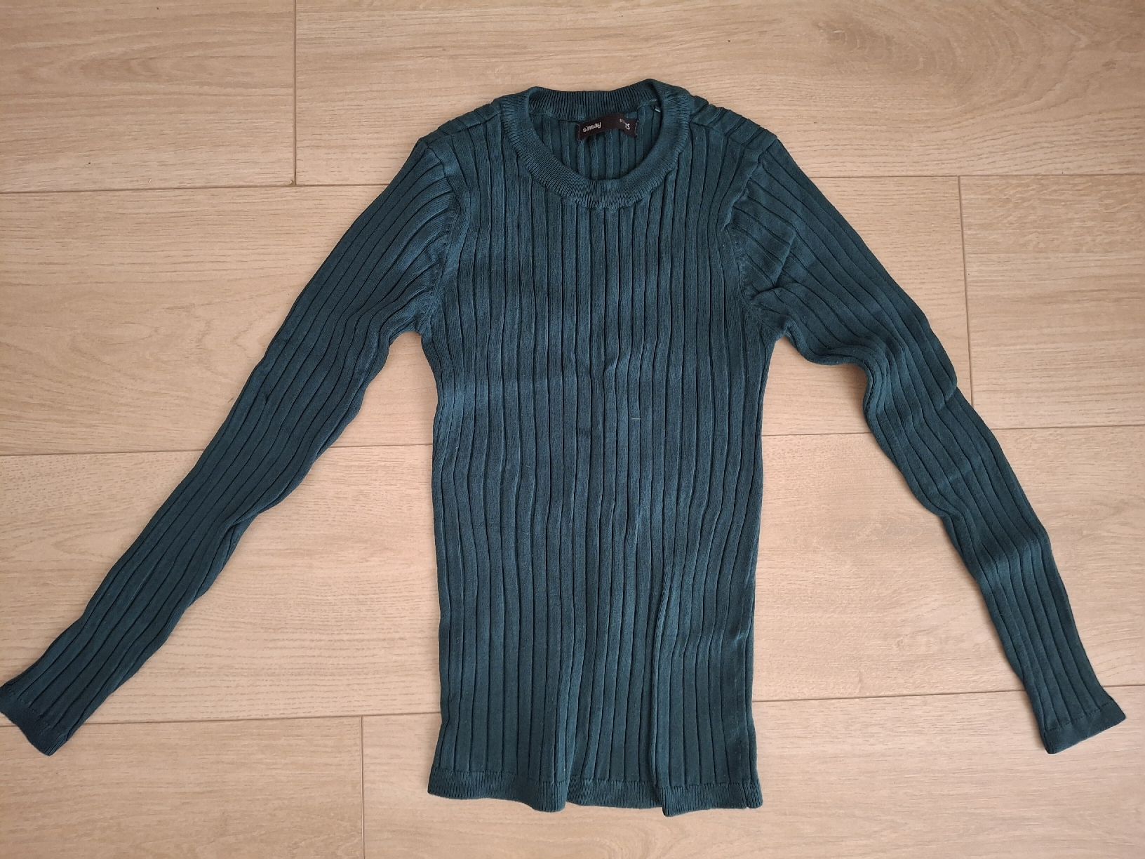 Top: Haut bleu marine – Usato da Ecublens FR venduto da kla_th5j