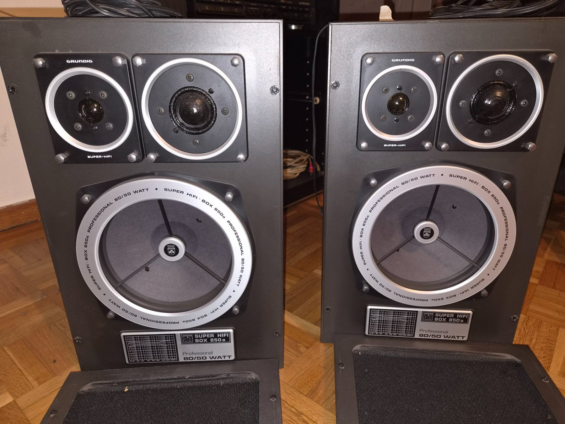 Grundig Casse acustiche: Lautsprecher Paar MB Quart schwarz – Usato da basel venduto da lupettone 9