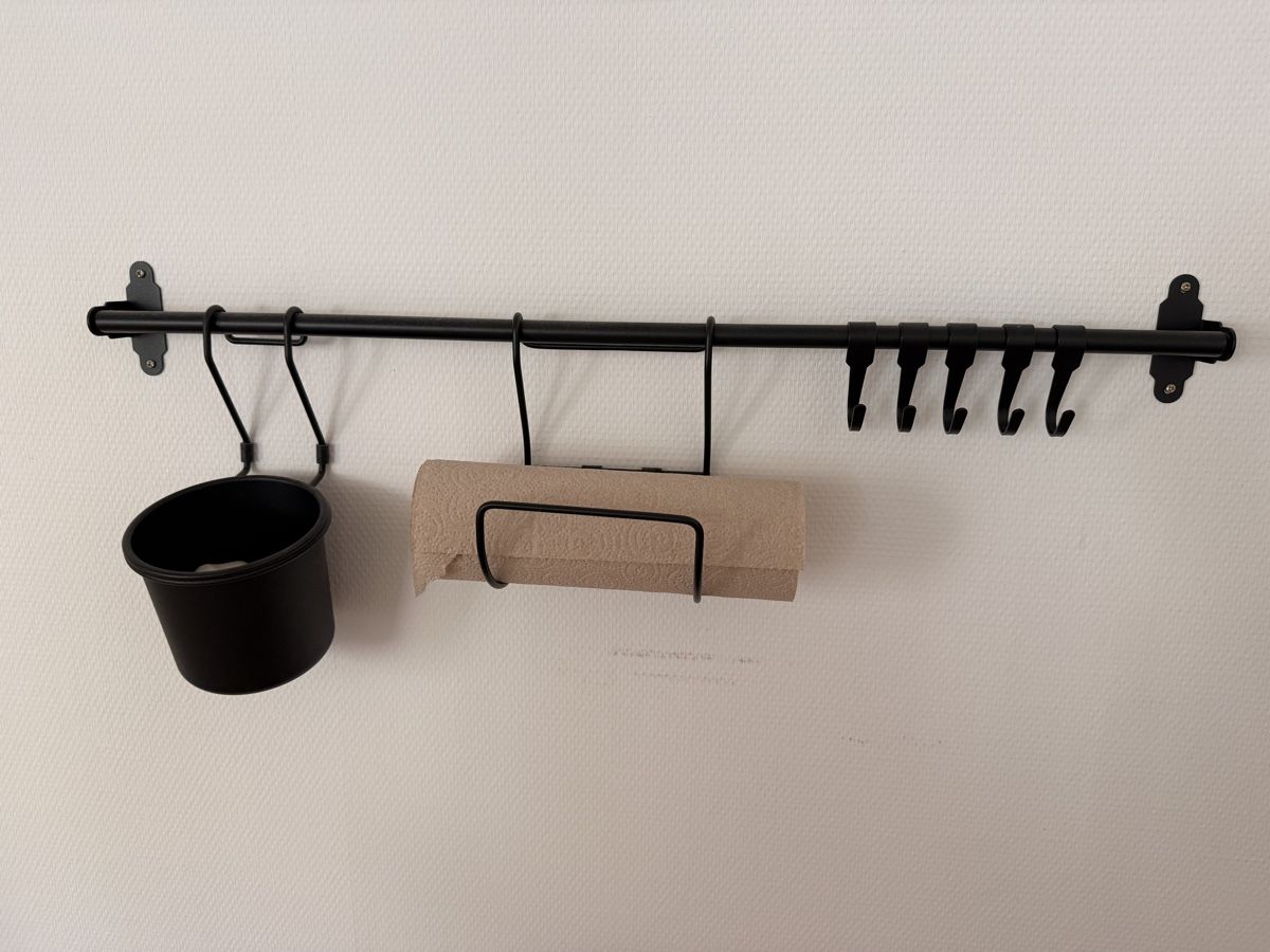 Ikea Supporti a parete: IKEA Hultarp Stange – Usato da Grub AR venduto da Struwwelpetra