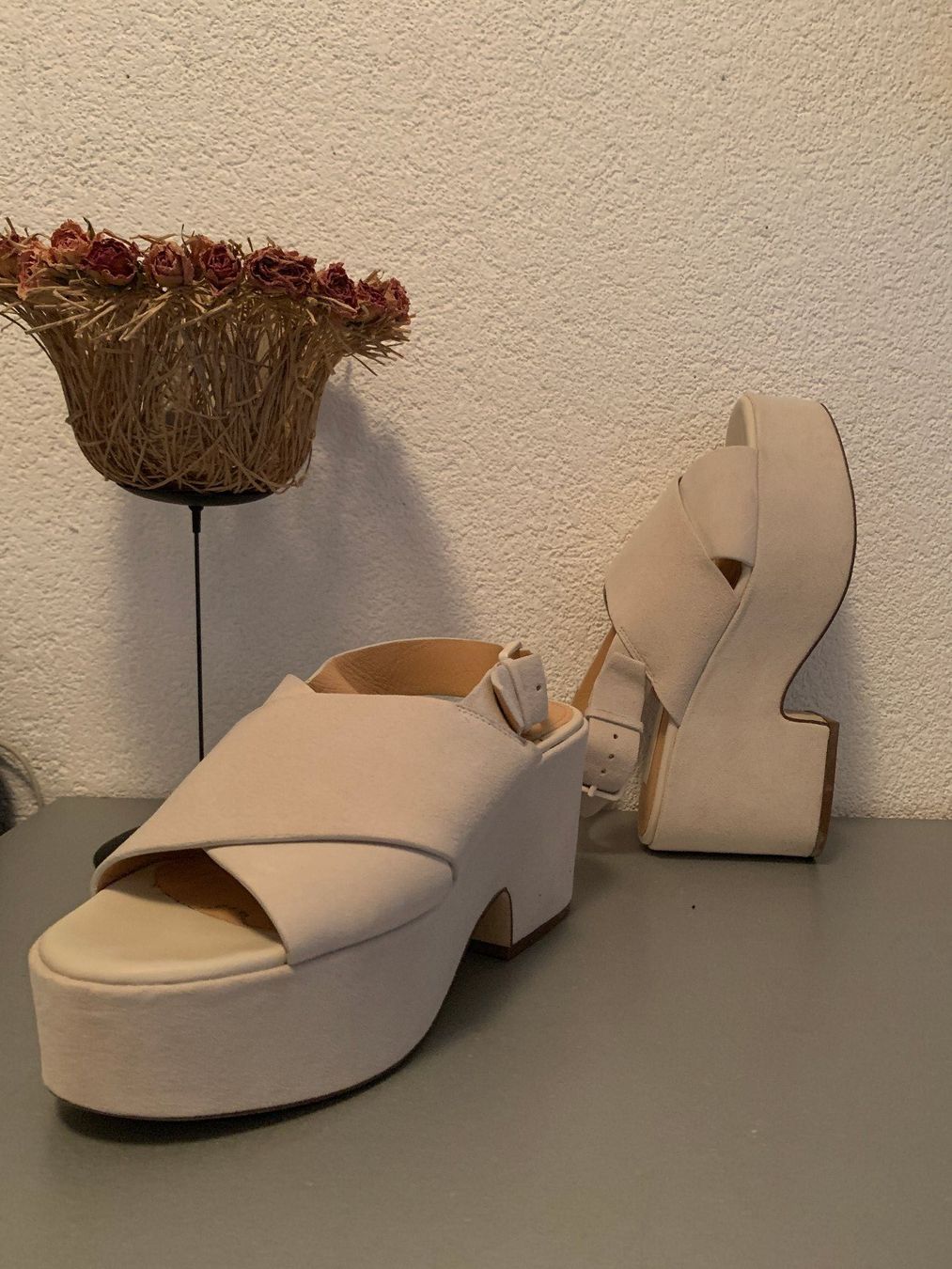 H&M Scarpe da donna: Sommer Sandalen mit Absatz, hellbeige, Grösse 36 – Usato da St. Gallen venduto da Miousch 1