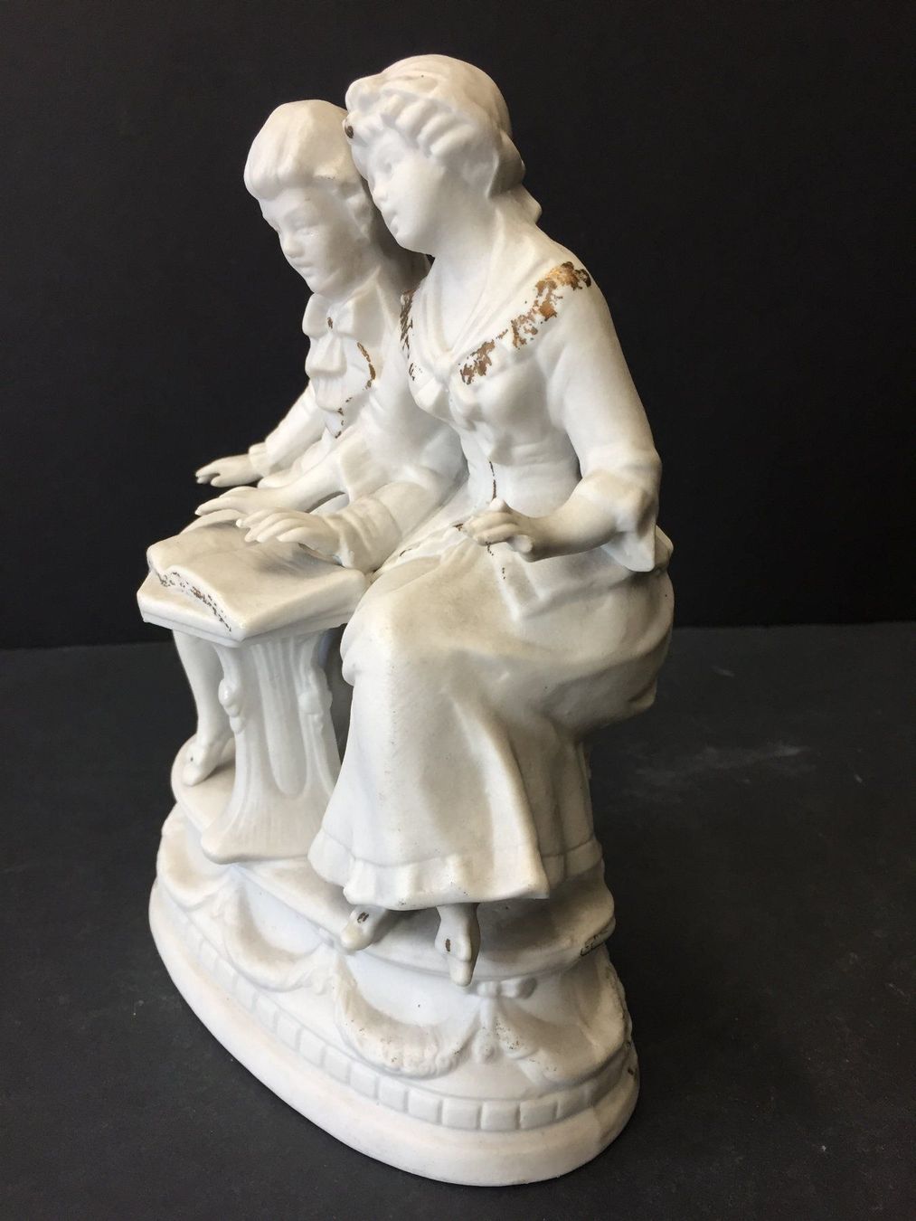 Statuette: Bisquit Figur Lesende Mann und Frau – Usato da Schaffhausen venduto da vintageville 1