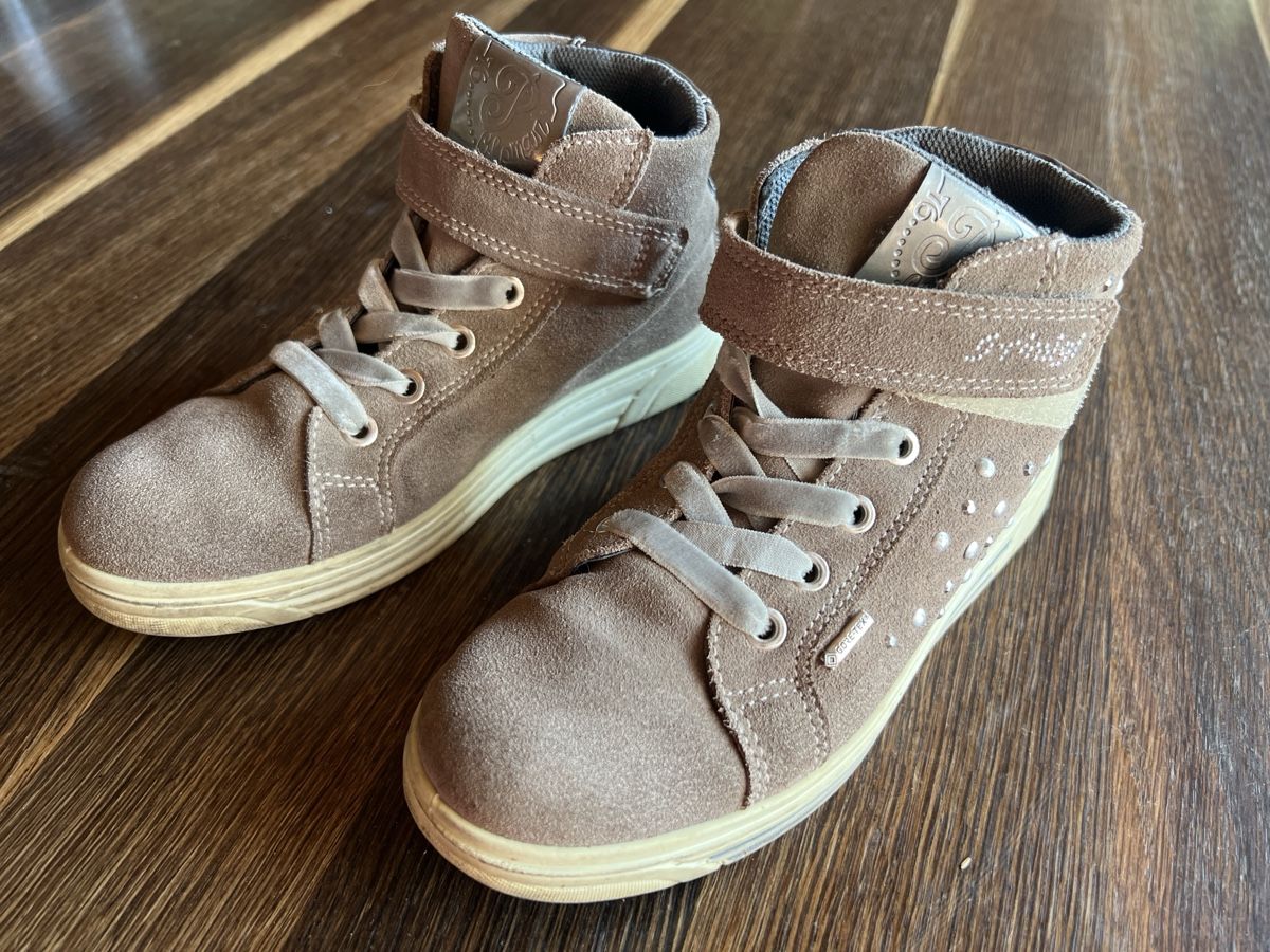 Primigi Scarpe per ragazze: Sneaker von Primigi – Usato da Grabserberg venduto da tartaruga013