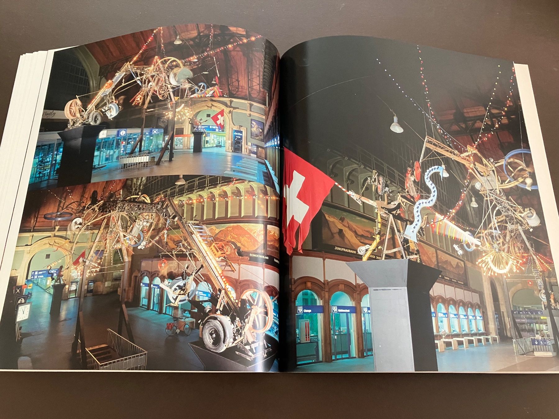 Livres: Kunst- Jean Tinguely - Der Luminator – D'occasion à Menziken par timbuktu1001 8