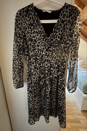 Only Kleid, Leo-Look, Grösse S, Herbst/Winter